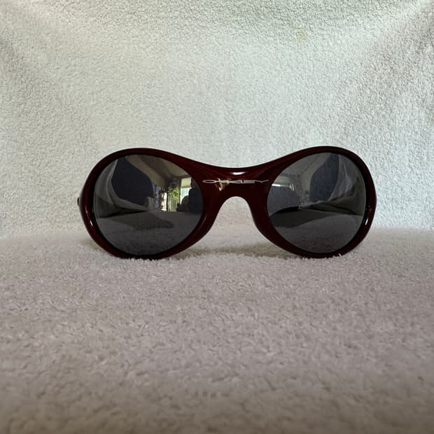 오클리 트렌치코트 (Trench Coat)