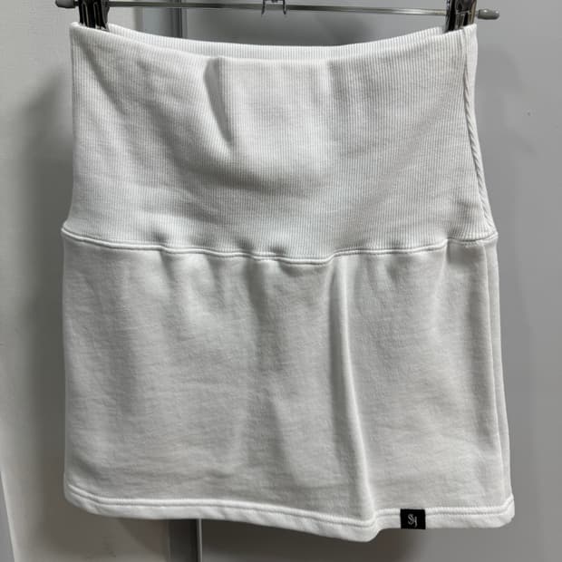 시너진 PLAIN PIGMENT POLD MINI SKIRT white