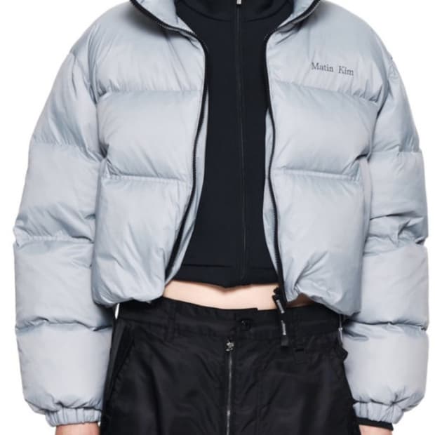 (W) 마뗑킴 하이 넥 클래식 크롭 퍼퍼 다운 점퍼 그레이