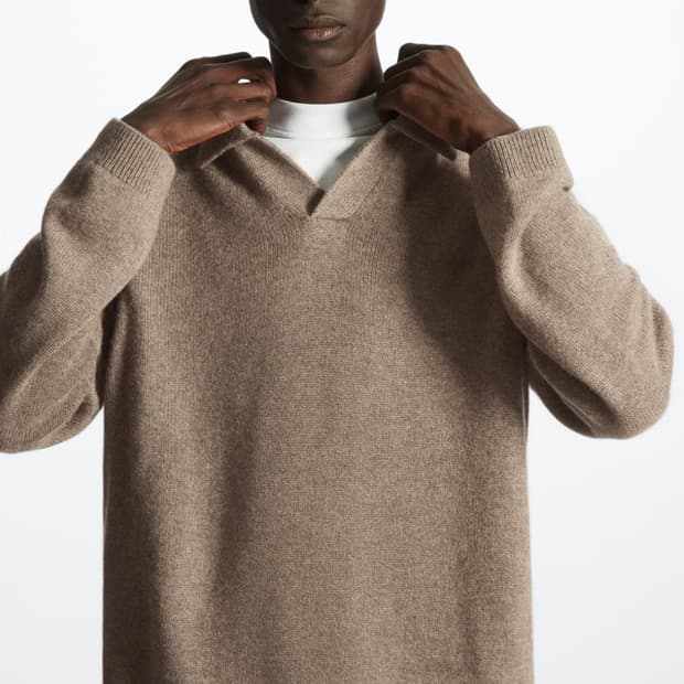 코스 캐시미어 니트