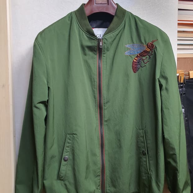 구찌 클래식 봄버 자켓 