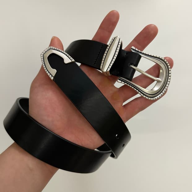 에센스룸 롤링라우드 벨트 32