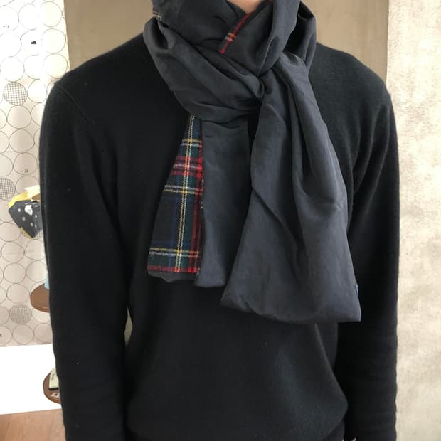 Comme des garcons homme 리버시블 머플러