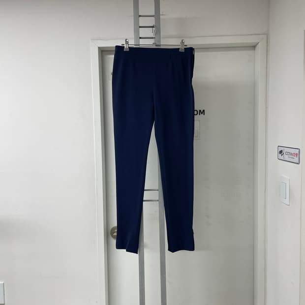 미우미우 네이비 팬츠 38(W)