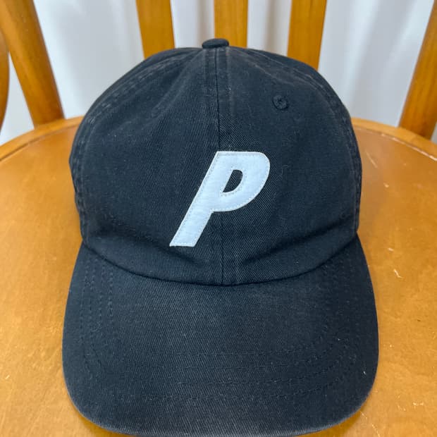 팔라스 25ss p로고 6패널 볼캡
