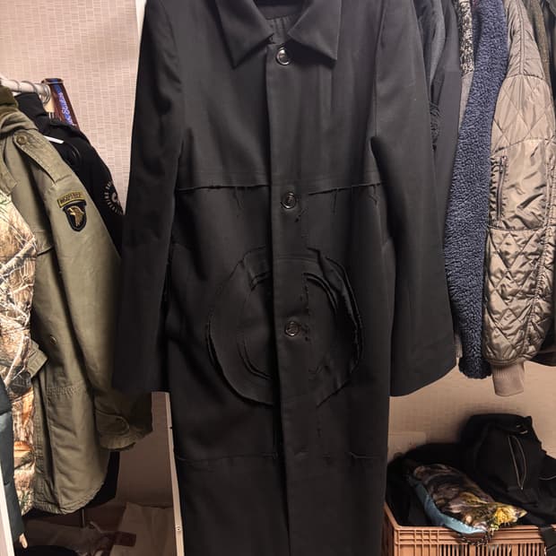 에드워드커밍 코트