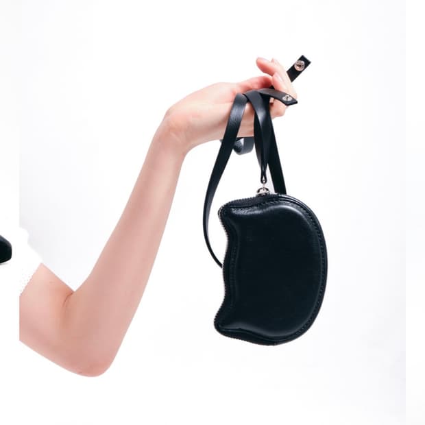 나비버스 cat leather puoch (스트랩O)