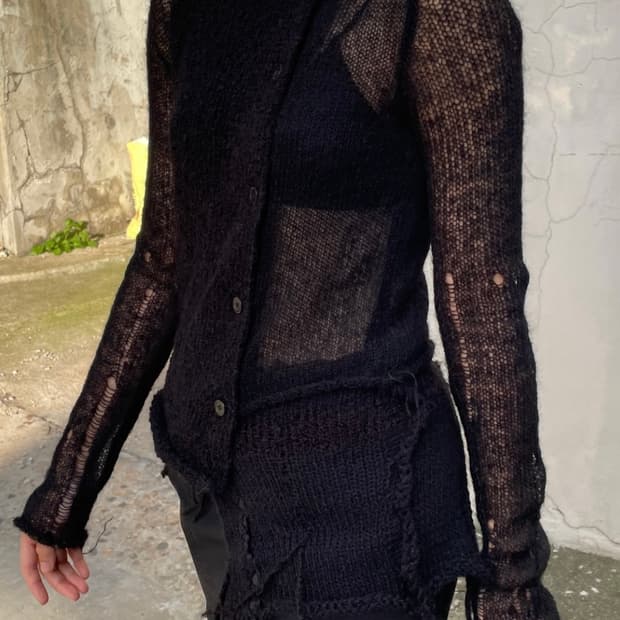 (구해요) 킨드레드 paneled reversible cardigan