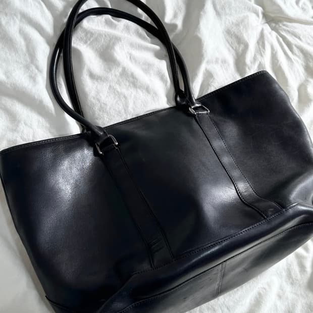 LL Bean 레더 도트백