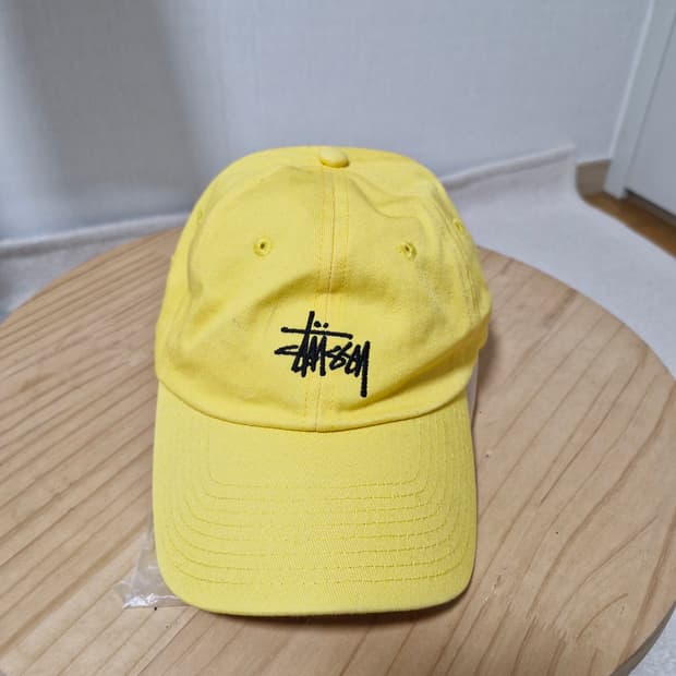 스투시 볼캡 병아리 샛노란색 볼캡