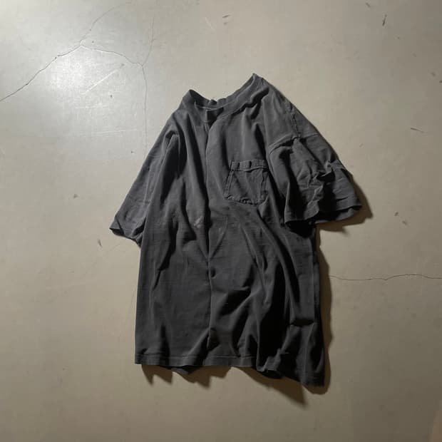 90’s Vintage Pocket T-Shirt