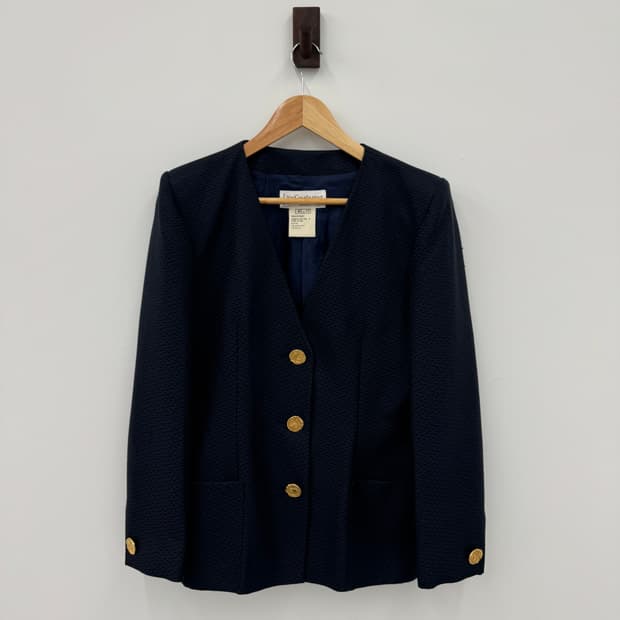 입생로랑 금장버튼 자켓