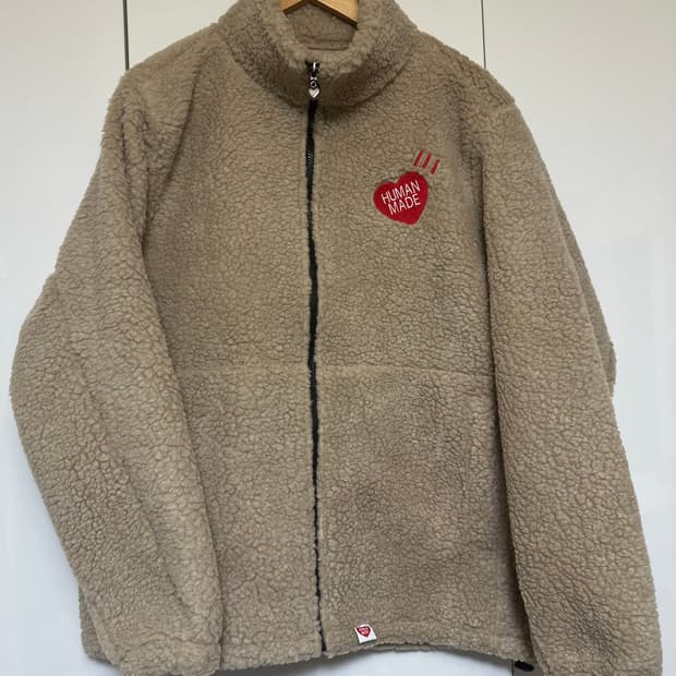 휴먼메이드 뽀글이 플리스 자켓 진베이지