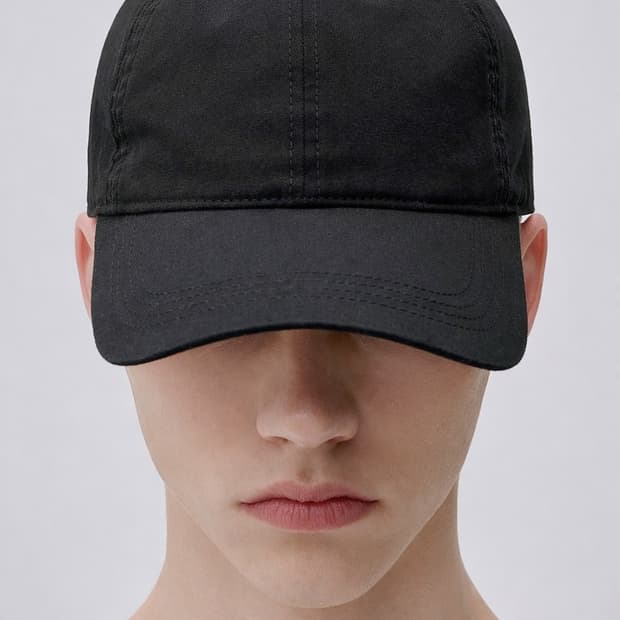 무탠다드 코튼 워시드 볼캡 블랙 팝니다.