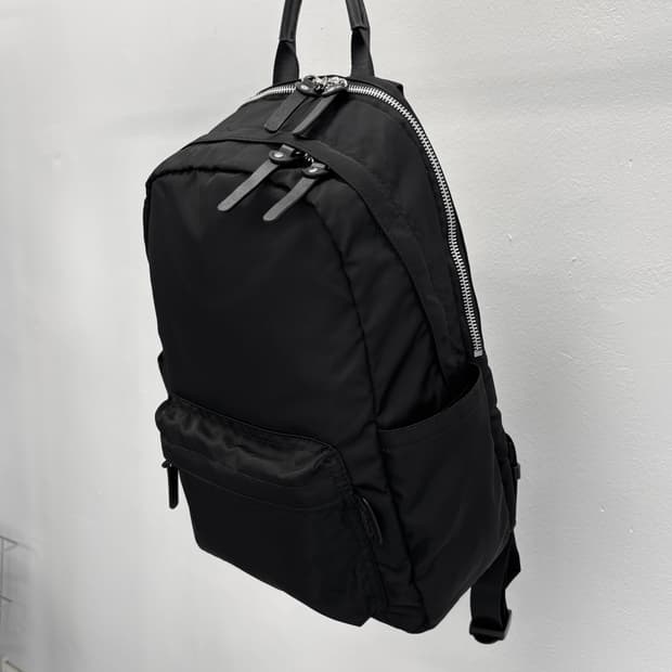 Y’SACCS 요지야마모토 백팩