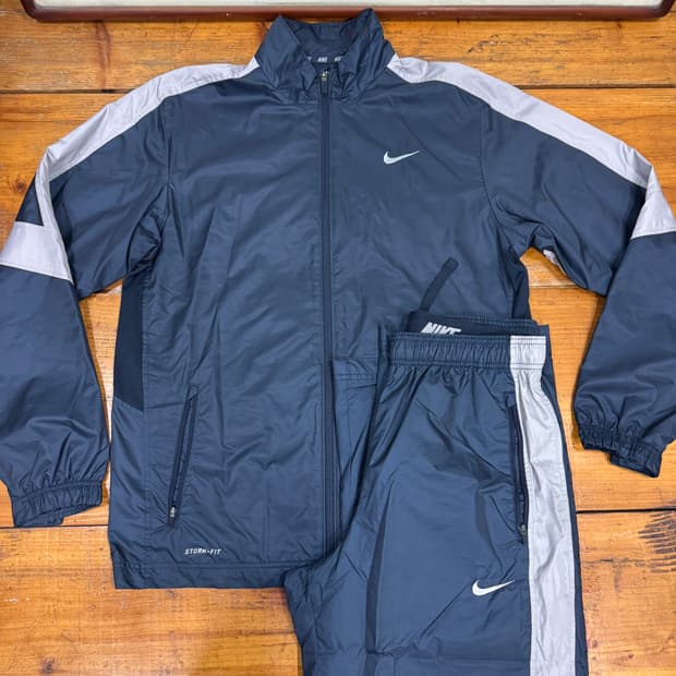 나이키 클래식 트레이닝 셋업 사이즈L