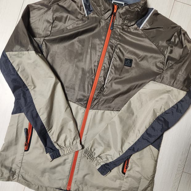 새상품급) 레드페이스 임팩트 멜란 트레킹 바람막이 방풍 후드 재킷 (RE