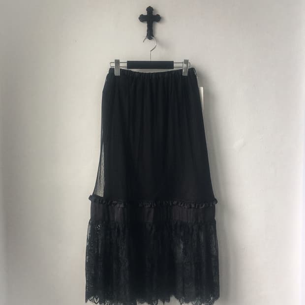 Lace long skirt