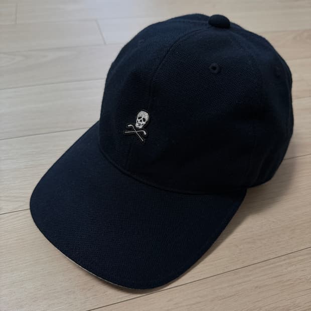 마크앤로나 블랙 볼캡 모자