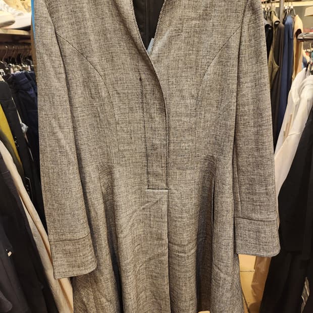 지고트 원피스 새제품 