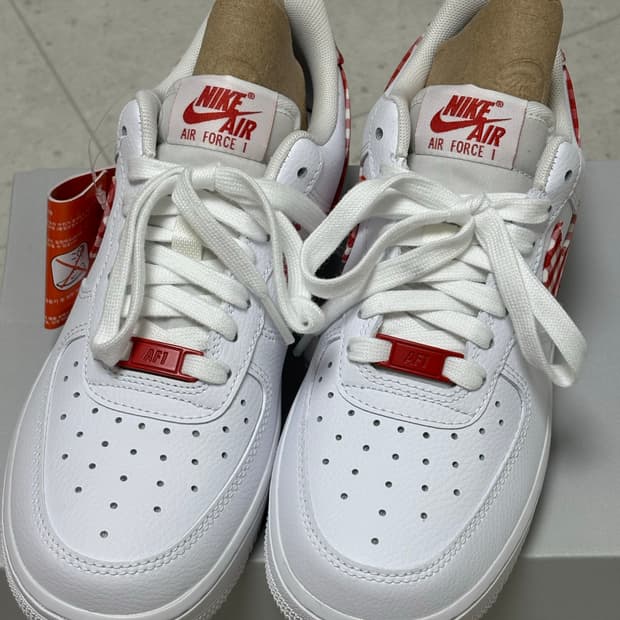 [새상품/풀박스] 에어포스 에센셜 230