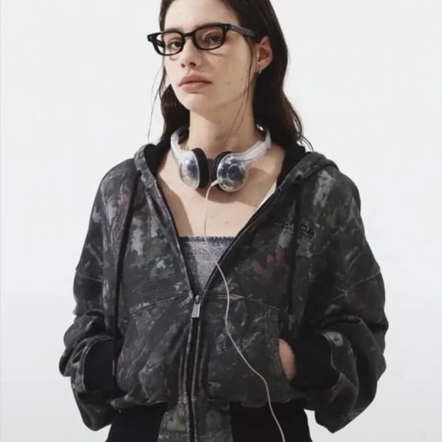 프렌다 리얼트리 후드집업 크롭 real tree