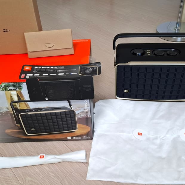 JBL 어센틱300 블루투스 스피커