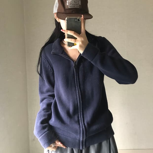 켈빈클라인 네이비 니트집업