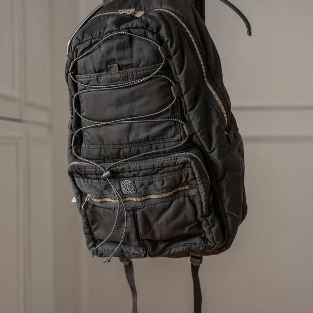 포터클래식 슈퍼나일론 데이팩 블랙