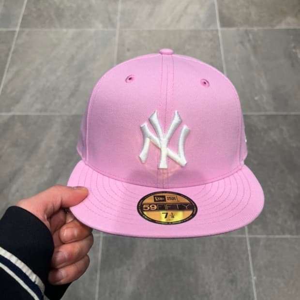 뉴에라 피티드캡 새상품