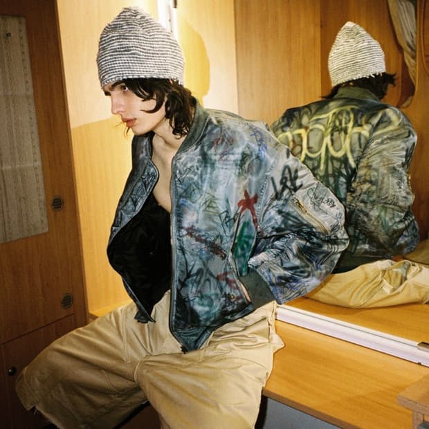 새상품) 프로토콜 인덱스 그래피티 리버시블 봄버 자켓 카키 블랙 2사이즈