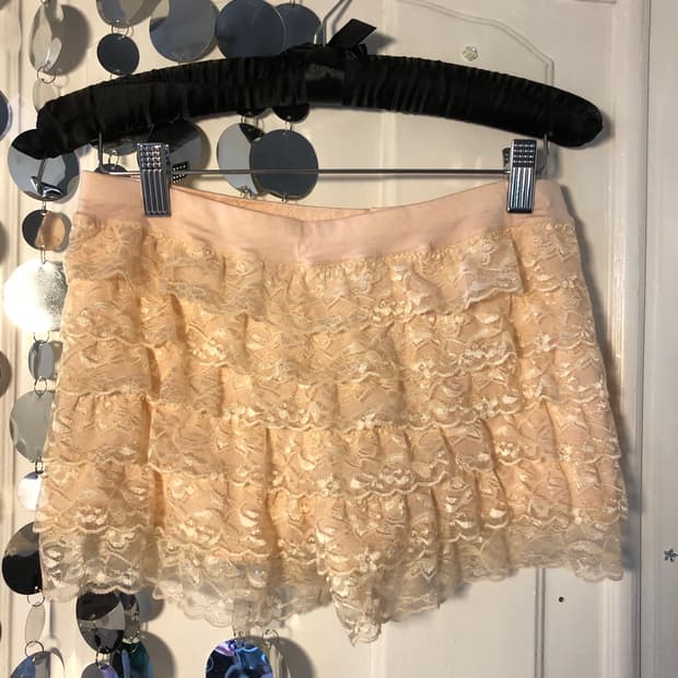 Pink lace pants sk 