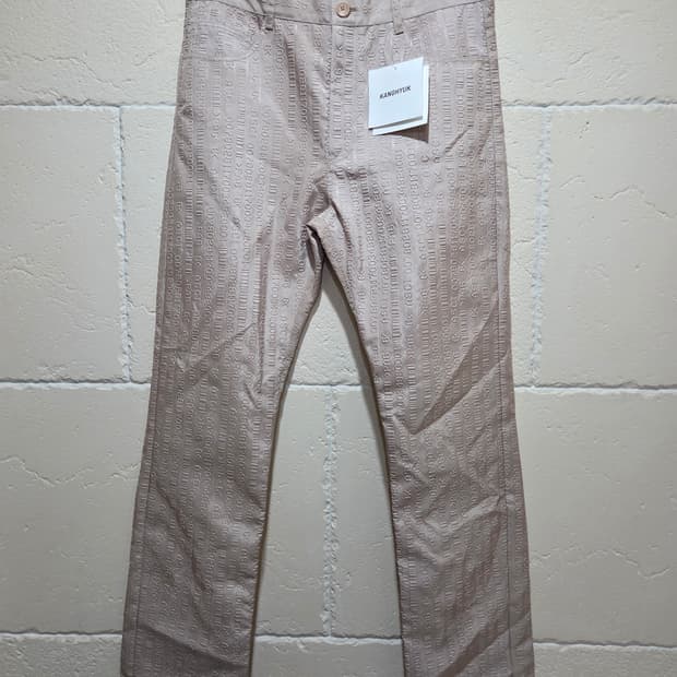 강혁 바코드 엠보싱 스트레이트 팬츠 M 새상품