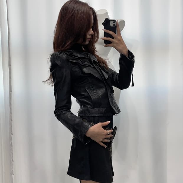 🎸프릴 디테일 블랙 레더 자켓🎸