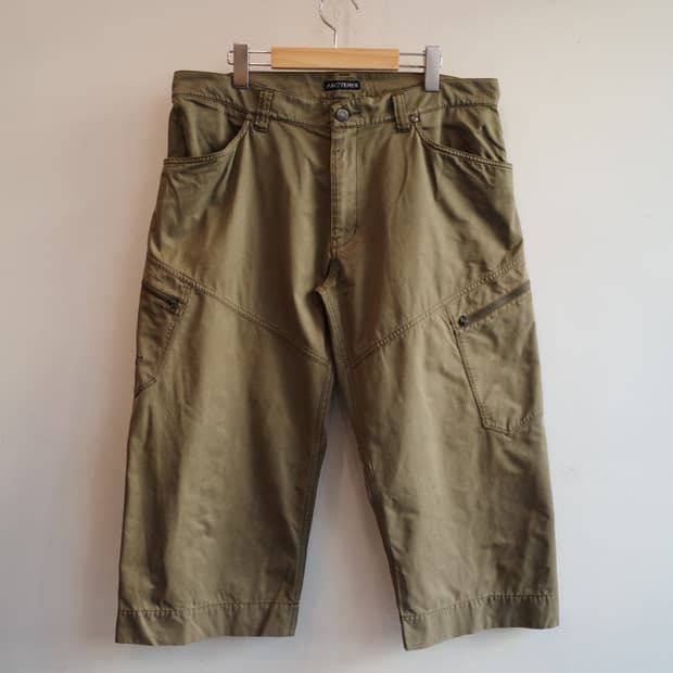 ARCTERYX 아크테릭스 유틸리티 하프팬츠 (36인치)
