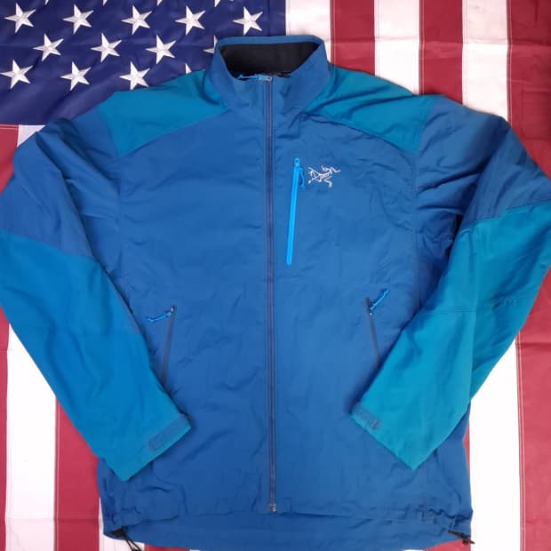 오리지날 아크테릭스 감마SL 하이브리드 바람막이 자켓