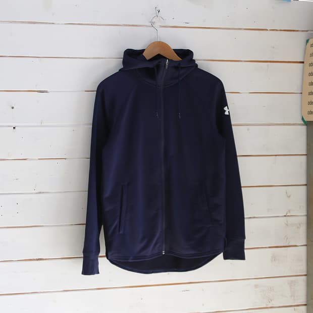 (착용컷) 언더아머 트랙 후드 집업 (남성용 98)