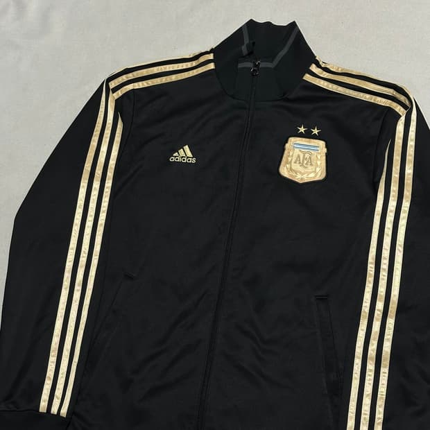 100 아디다스 아르헨티나 골드 삼선 블랙 트랙탑