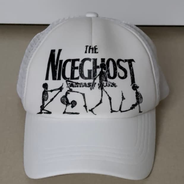 나이스고스트클럽 NAMASTE SKELETON TRUCKER CAP