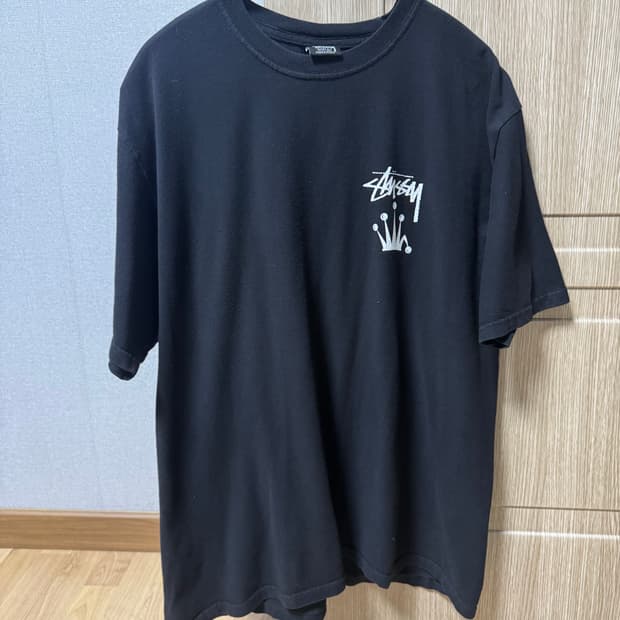 스투시 크라운 반팔티셔츠