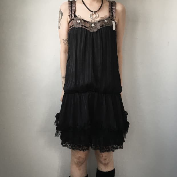 Corsage point glitter onepiece