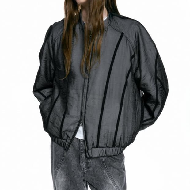 인사일런스 더블레이어드 플러피 점퍼 M