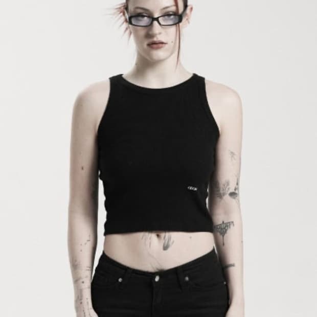 오도어 슬림 슬리브리스 화이트