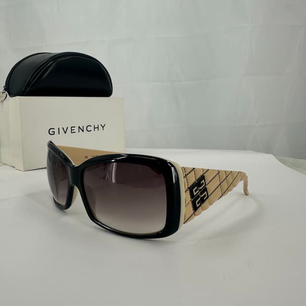 [새상품 무료배송] 정품 지방시 Made in Italy 선글라스