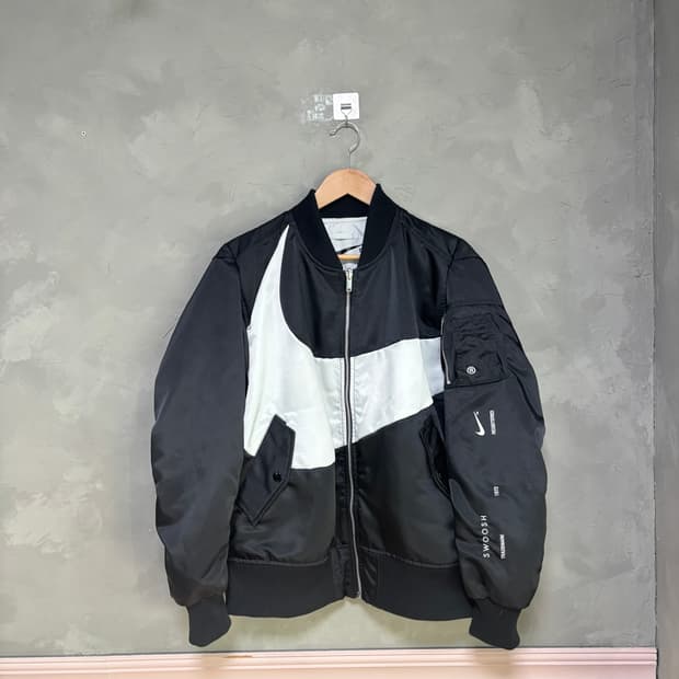 나이키 스우시 써마핏 양면 봄버 자켓