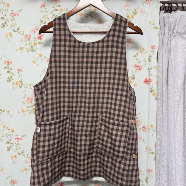 체크 단추 슬리브리스 레이어드 원피스