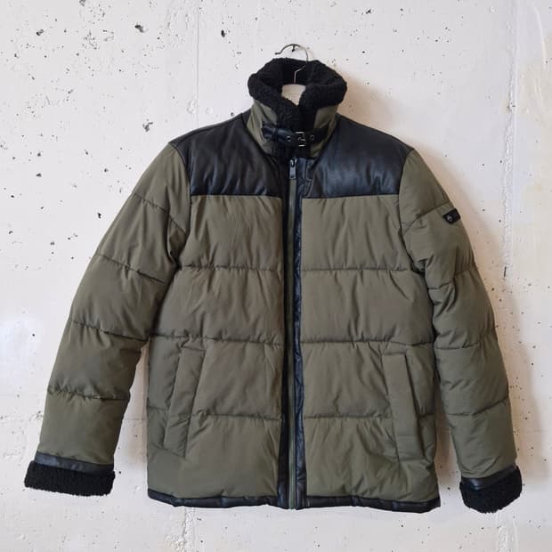 무스탕 패딩 95~100 상태엄청좋음