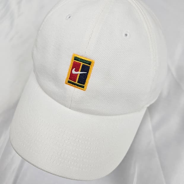 나이키테니스코트모자