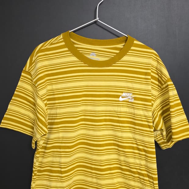 나이키 sb 스트라이프 티셔츠