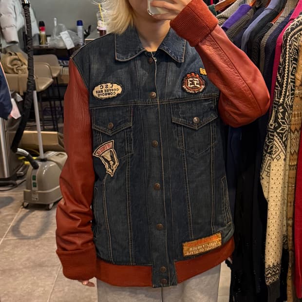 [NO.9] Levi’s 소가죽 데님 자켓